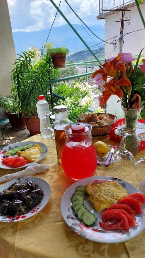Gjirokastër Relax Guesthouse מראה חיצוני תמונה
